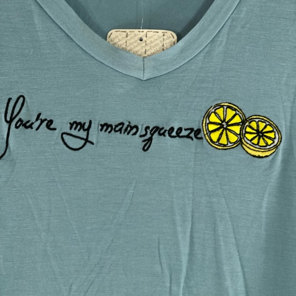 Rebellious One Embroidered Fruit Graphic Tee M - Picture 3 of 8